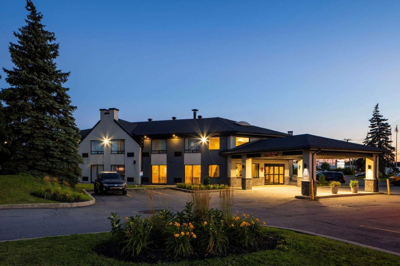 Comfort Inn Aeroport Дорваль Экстерьер фото